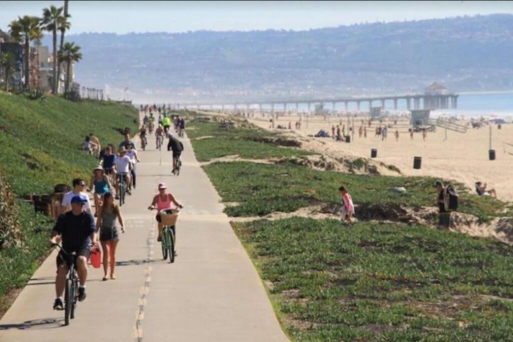 Steps To Manhattan Patio Parking * Manhattan Beach